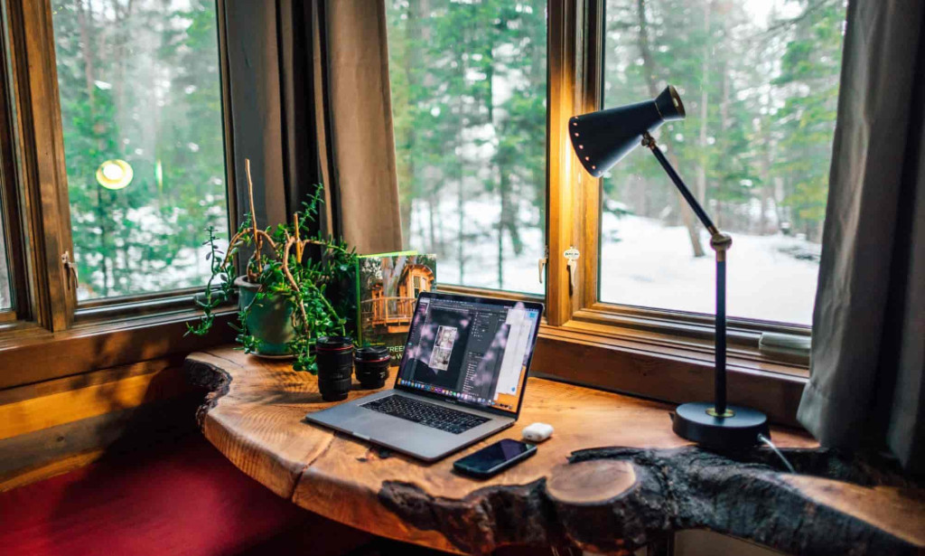 Embarking on the Freelance Expedition: A Playful Guide For Beginners