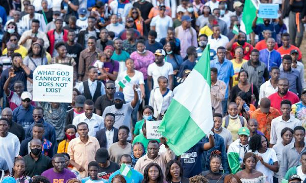 Revolutionizing Freelancing in Nigeria: A Deep Dive into Roladel