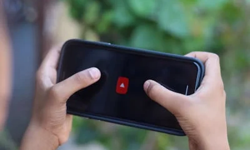 Earn Real Money by Watching YouTube Videos: A Legitimate Opportunity