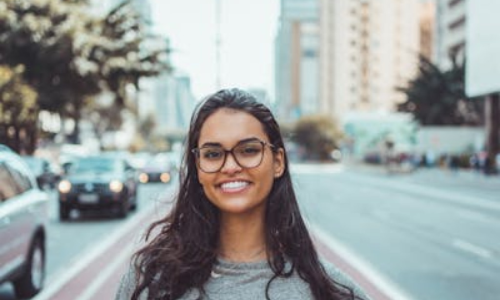 8 Shocking Tips for Chasing a Woman Without Rejection: Get Any Woman Down